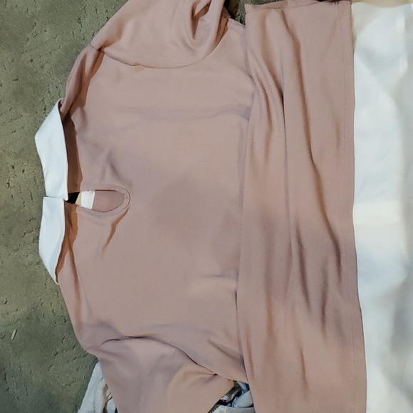 FAITH & JOY Women’s Dusty Pink Short Sleeve Top White Collar w/bling  S - Picture 6 of 6